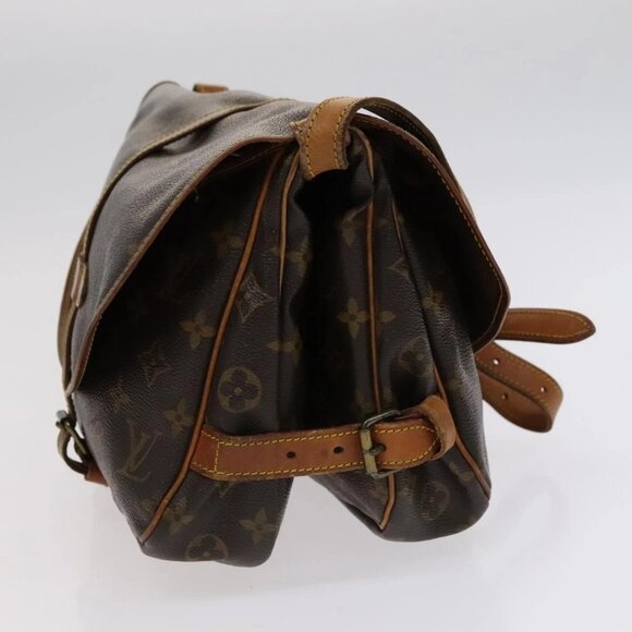 LOUIS VUITTON Monogram Saumur 30 Shoulder Bag M42256 LV Auth 115416 - Picture 4 of 16